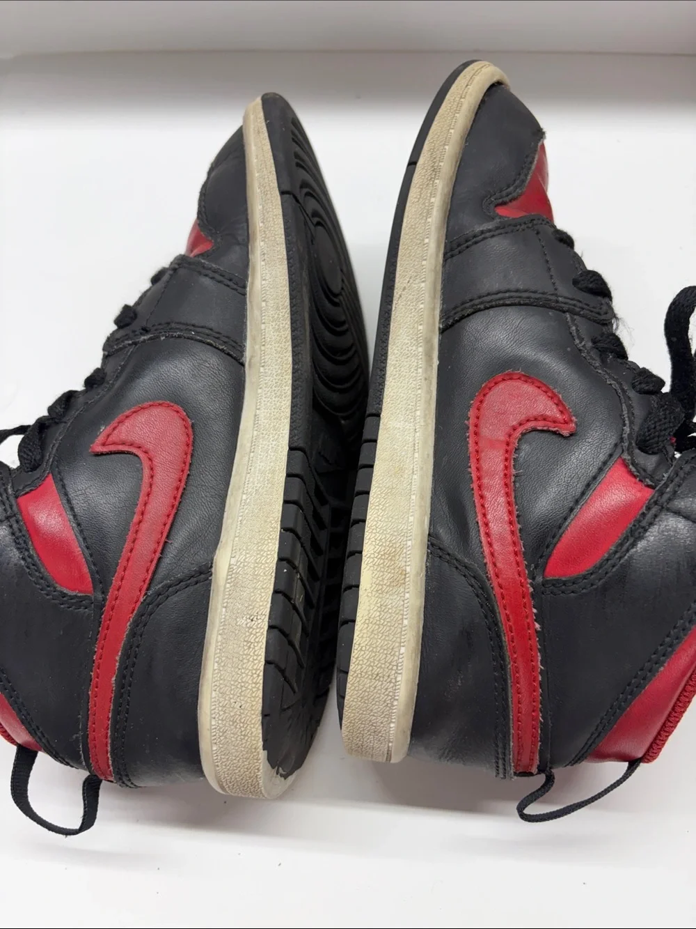 Used Nike Kids High-Top Sneakers Size 3